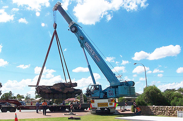 Nicks-Cranes-Services-tank-lift-slewing-crane-hire-Adelaide