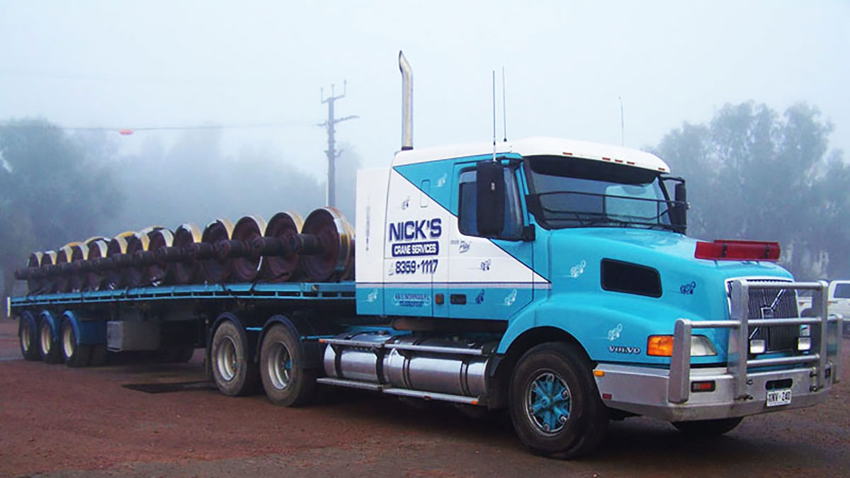 Nicks-Cranes-Services-truck-hire-transport-Wingfield